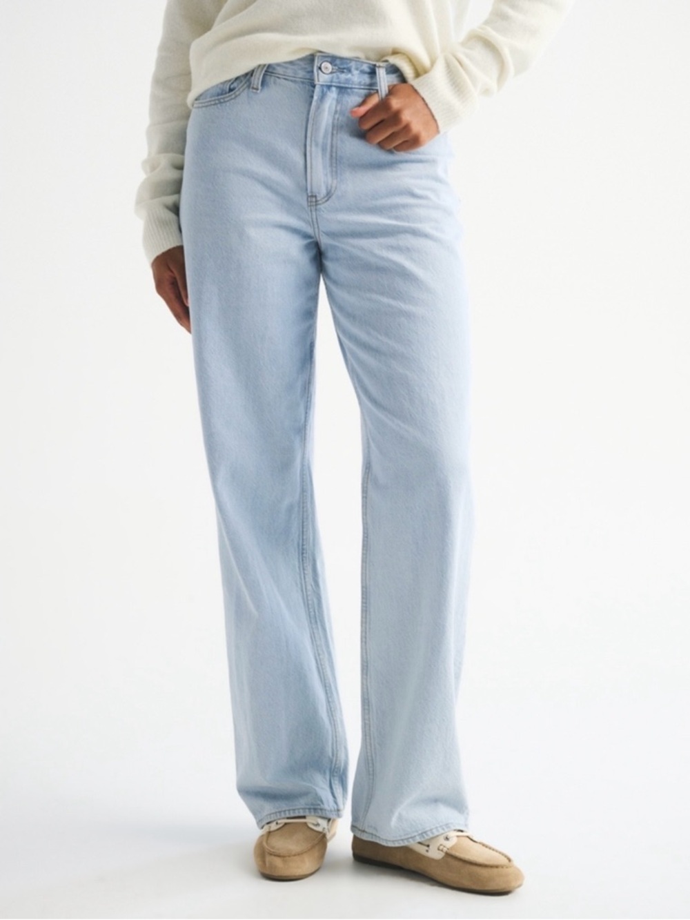 Abercrombie Curve Love High Rise Loose Jean